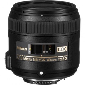 NIKKOR AF-S 40MM F2.8G DX...